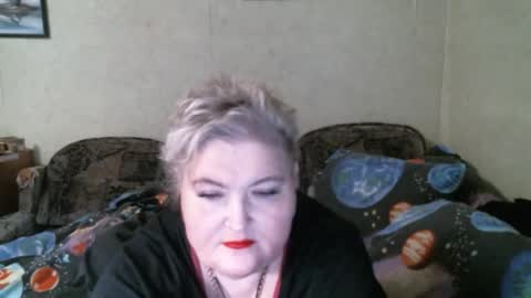 lanacat555 online show from 04/17/26, 06:22