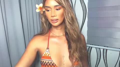 Lana online show from 02/07/25, 09:16