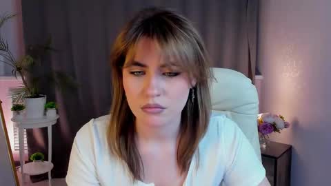 Snapshot of lanafrost chatting on 02/08/26, 12:52 LanaFrost online show from 02/08/26, 12:52