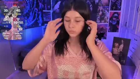 LanaKyutt666 online show from 04/05/26, 09:56