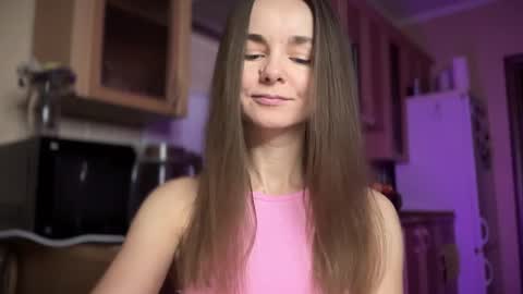 Snapshot of lanaloulou chatting on 12/11/24, 10:06 Lana online show from 12/11/24, 10:06