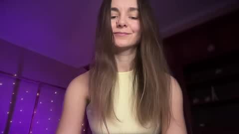 Snapshot of lanaloulou chatting on 12/31/24, 04:49 Lana online show from 12/31/24, 04:49