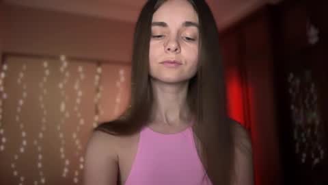 Snapshot of lanaloulou chatting on 01/22/25, 03:41 Lana online show from 01/22/25, 03:41