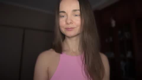 Snapshot of lanaloulou chatting on 02/01/25, 02:05 Lana online show from 02/01/25, 02:05