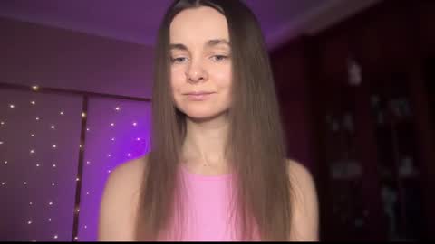 Snapshot of lanaloulou chatting on 02/10/25, 10:30 Lana online show from 02/10/25, 10:30