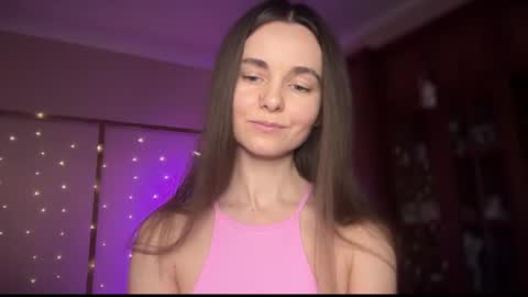 Snapshot of lanaloulou chatting on 02/11/25, 01:31 Lana online show from 02/11/25, 01:31