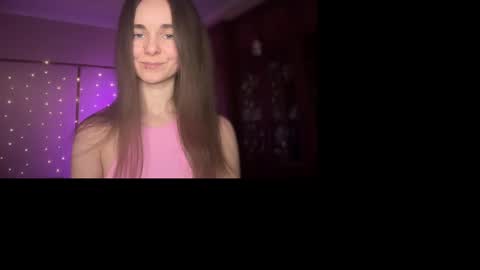 Snapshot of lanaloulou chatting on 02/26/25, 06:32 Lana online show from 02/26/25, 06:32