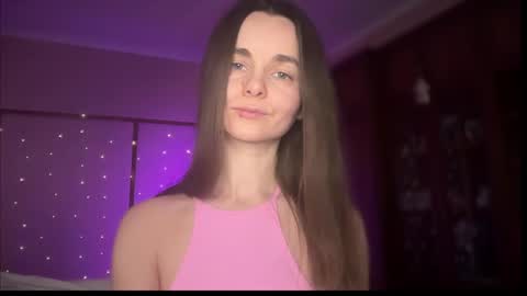 Snapshot of lanaloulou chatting on 02/26/25, 09:37 Lana online show from 02/26/25, 09:37