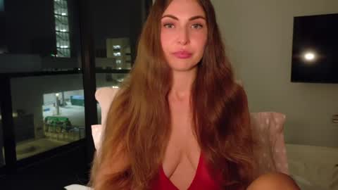 Snapshot of lanalure chatting on 07/04/26, 04:07 Lana online show from 07/04/26, 04:07