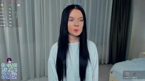 Snapshot of lanamellado chatting on 12/14/25, 05:18 Emily - online show from 12/14/25, 05:18