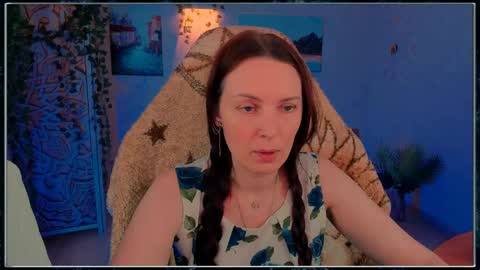 Snapshot of lanaradiance chatting on 06/08/26, 02:28 Lana Radiance online show from 06/08/26, 02:28