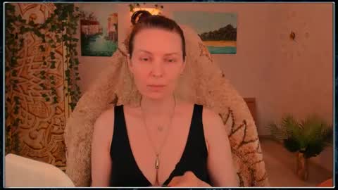 Snapshot of lanaradiance chatting on 06/20/26, 08:39 Lana Radiance online show from 06/20/26, 08:39