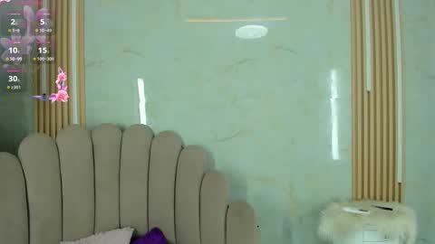 lana online show from 09/16/25, 04:13