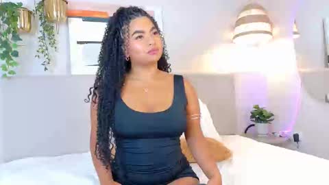 Snapshot of lanarozz chatting on 10/09/25, 10:30 Lana online show from 10/09/25, 10:30
