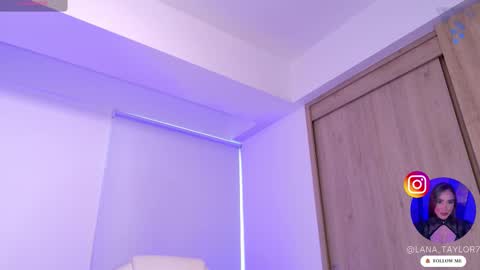 Snapshot of lanataylor_7 chatting on 02/26/26, 09:58 SARA New account online show from 02/26/26, 09:58