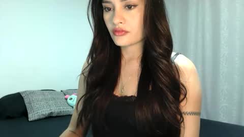 lanawinters1 online show from 04/14/26, 02:39