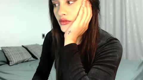 lanawinters1 online show from 04/25/26, 03:20