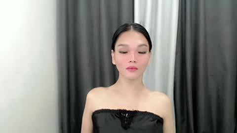 Snapshot of lanawyatt_ chatting on 10/06/25, 05:54 lanawyatt_ online show from 10/06/25, 05:54