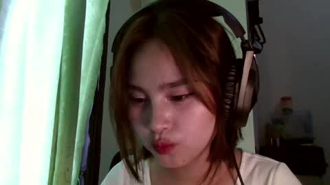 Victoria online show from 04/20/26, 04:59