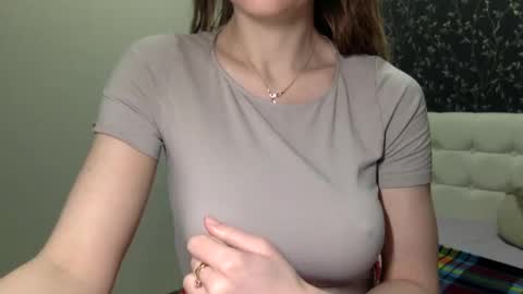 Snapshot of langoria chatting on 02/06/25, 06:24 langoria online show from 02/06/25, 06:24