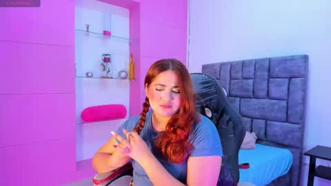 lanna1_ online show from 09/10/25, 12:49