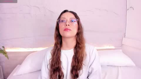 Lanna online show from 02/25/26, 11:42