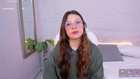 Lanna online show from 04/23/26, 12:29