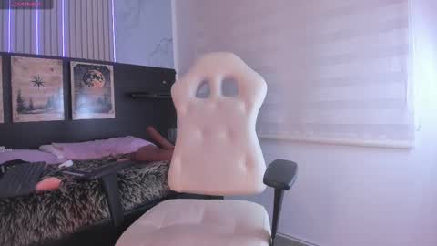 lanna_as online show from 03/07/25, 11:29