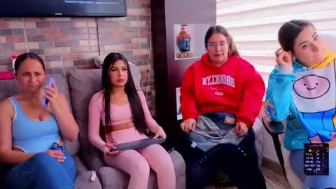 lanna_as online show from 02/14/26, 03:42