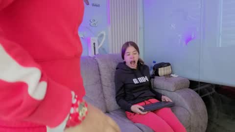 lanna_as online show from 04/04/26, 01:30