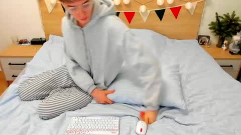 Fandi online show from 01/05/25, 05:20