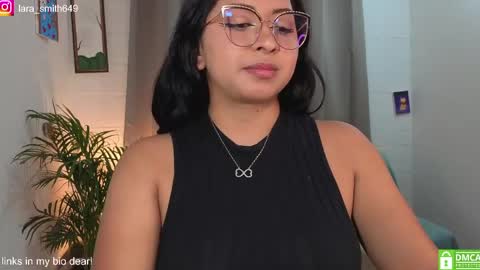 Lara  online show from 04/24/26, 11:18