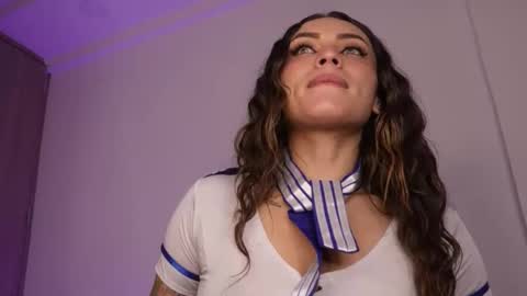 Lara online show from 01/09/26, 11:50