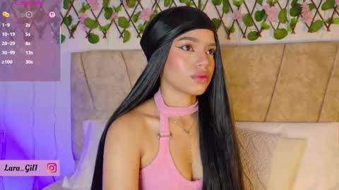 Lara Gill online show from 09/18/25, 12:40