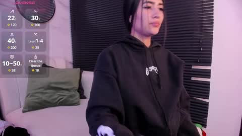 Lara Madisson online show from 01/22/25, 07:35