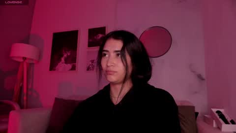 Lara Madisson online show from 10/03/25, 06:10