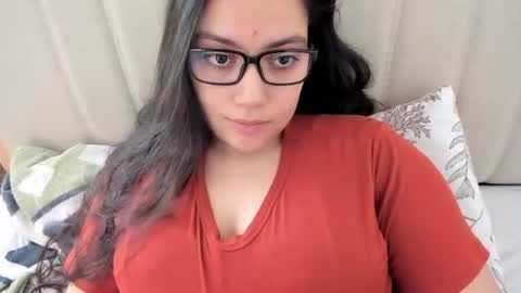 lara online show from 02/22/26, 02:15