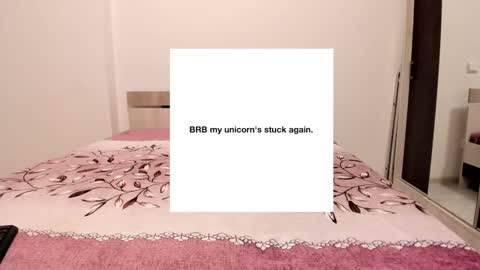 Snapshot of laracara chatting on 01/12/25, 07:11 Lara online show from 01/12/25, 07:11