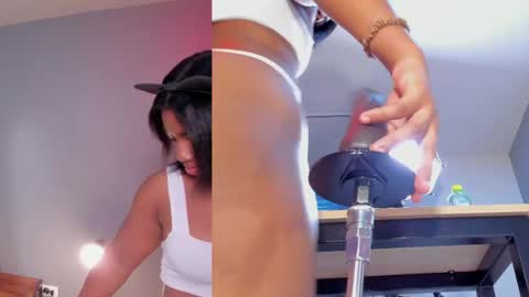 laraebony_ online show from 04/21/26, 11:16