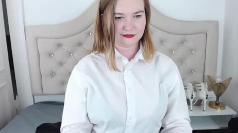 LaraFlirt online show from 12/08/24, 04:07