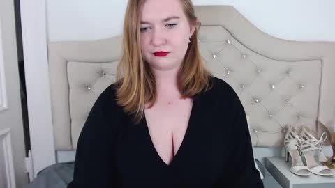 LaraFlirt online show from 03/12/25, 06:33