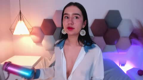 Snapshot of laragoldd chatting on 03/06/25, 03:57 Lara Gold online show from 03/06/25, 03:57