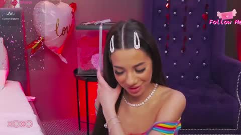 Snapshot of larakent chatting on 02/16/25, 11:48 LaraKent online show from 02/16/25, 11:48