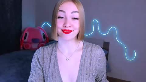 Snapshot of larakrein_lk chatting on 09/16/25, 04:52 LaraKrein lk online show from 09/16/25, 04:52