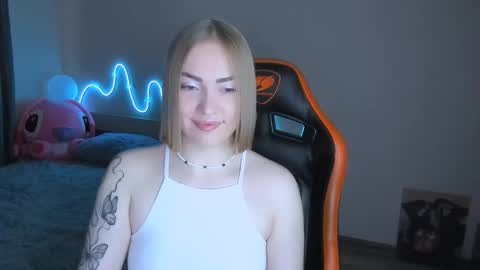 LaraKrein lk online show from 03/03/26, 12:44