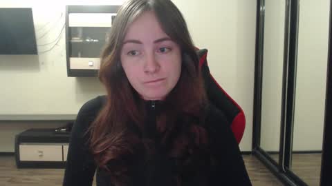 Snapshot of laralianna chatting on 02/06/25, 06:13 Laralianna online show from 02/06/25, 06:13