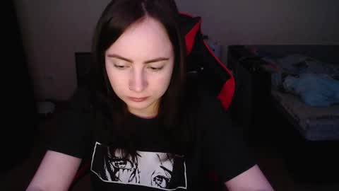 Laralianna online show from 12/19/25, 10:17