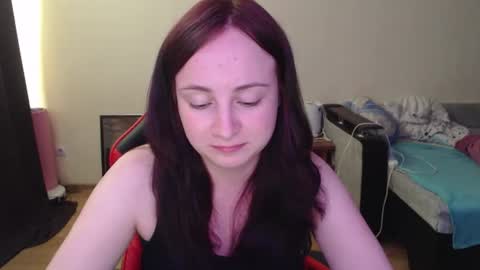 Snapshot of laralianna chatting on 06/28/26, 02:56 Laralianna online show from 06/28/26, 02:56