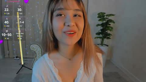 Snapshot of laramiaa chatting on 01/17/26, 10:02 Lara online show from 01/17/26, 10:02