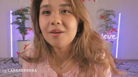 Snapshot of laramiaa chatting on 02/15/26, 07:54 Lara online show from 02/15/26, 07:54